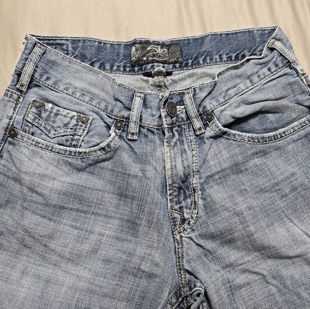 Men's Silver Blue Jeans Relaxed Fit Denim.